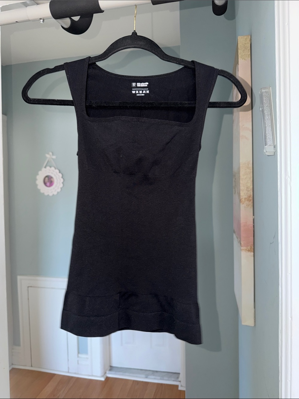 Black Square-Neck Tank Top - Women